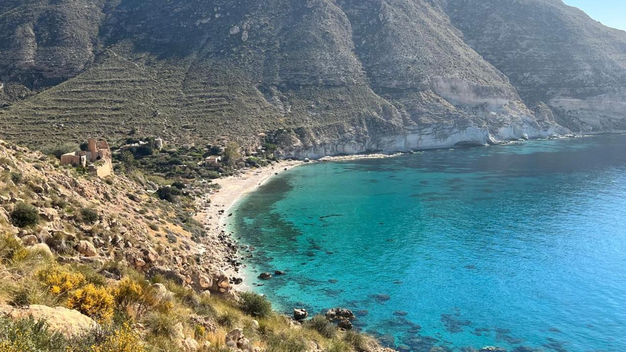 Único apto de 3 dormitorios a 60 m de la playa en la Isleta, Cabo de Gata La Isleta del Moro Exterior foto